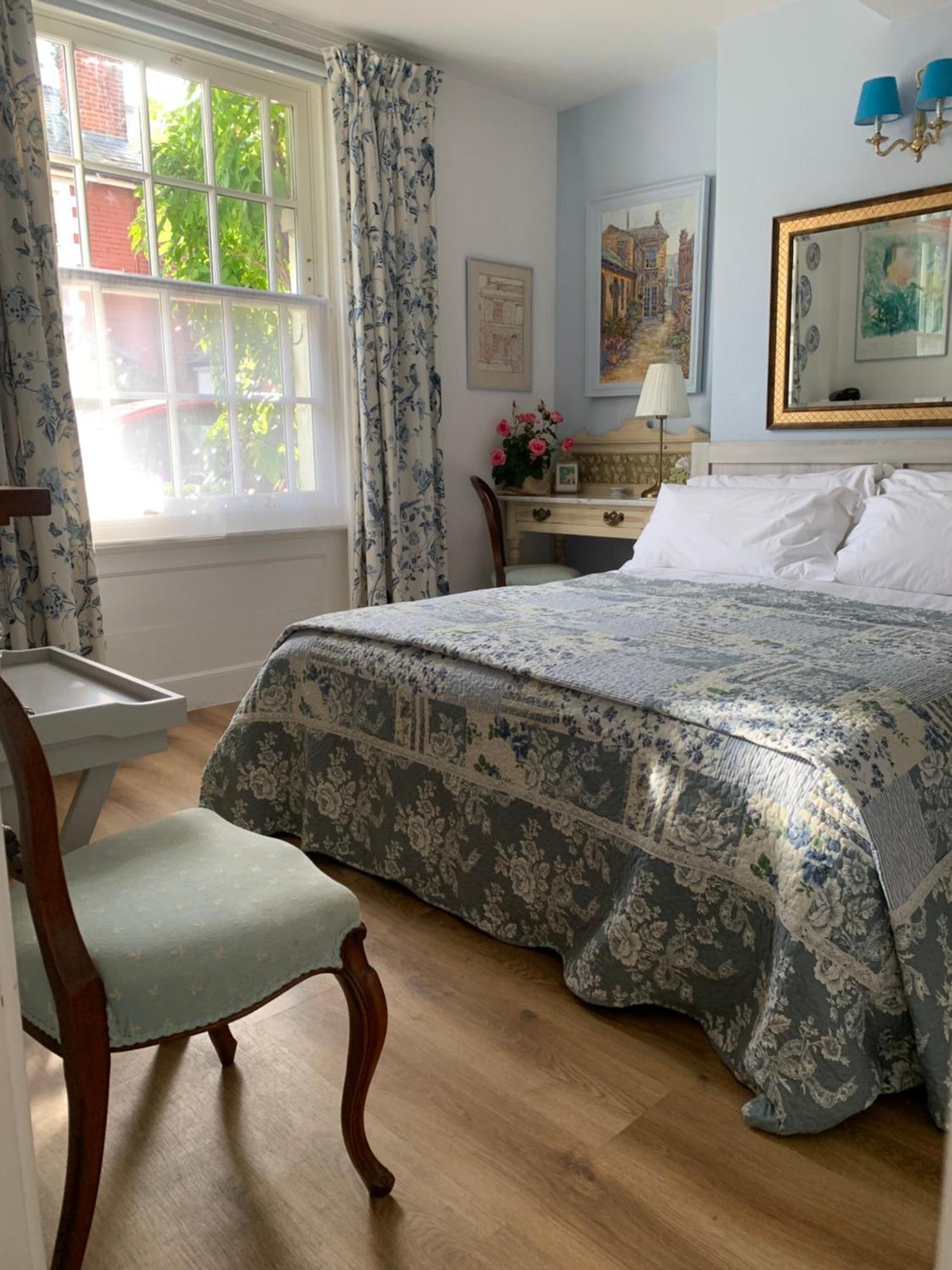 Bed and Breakfast Esme'S à Winchester Extérieur photo